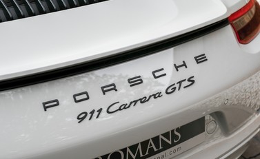 Porsche 911 (991.2) Carrera GTS 28