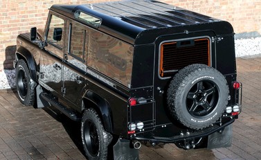 Land Rover Defender 110 XS Classic Series I 9