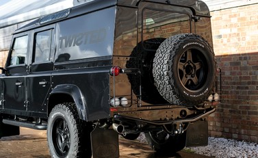 Land Rover Defender 110 XS Classic Series I 22