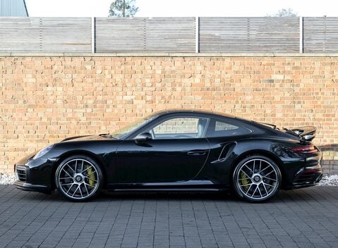 Porsche 911 (991.2) Turbo S 2
