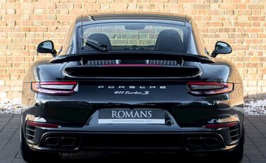 Porsche 911 (991.2) Turbo S 5