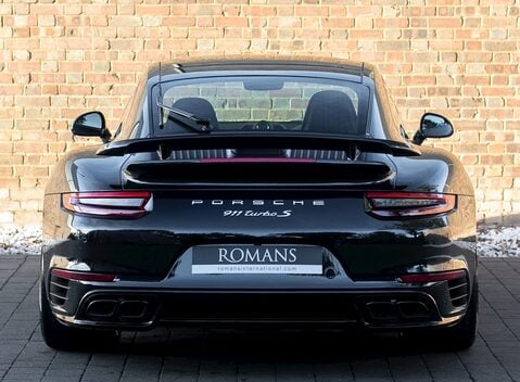 Porsche 911 (991.2) Turbo S 5