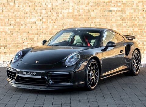 Porsche 911 (991.2) Turbo S 6