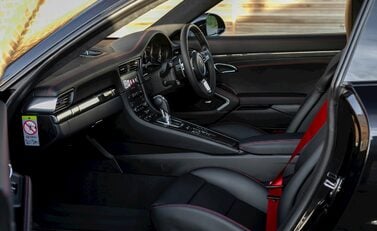 Porsche 911 (991.2) Turbo S 14