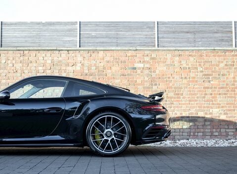 Porsche 911 (991.2) Turbo S 26
