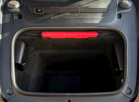 Porsche 911 (991.2) Turbo S 28