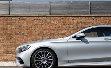 Mercedes-Benz S Class AMG Line Coupe 27