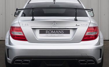 Mercedes-Benz C Class AMG Black Series 5