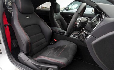 Mercedes-Benz C Class AMG Black Series 12