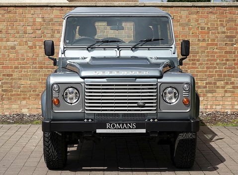 Land Rover 90 County 23