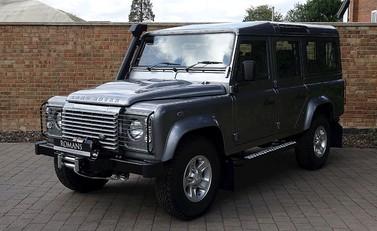 Land Rover 110 XS 22