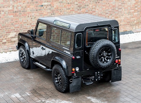 Land Rover Defender 90 XS 9