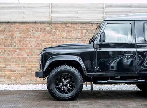 Land Rover Defender 90 XS 20