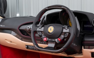 Ferrari F8 Tributo Spider 13