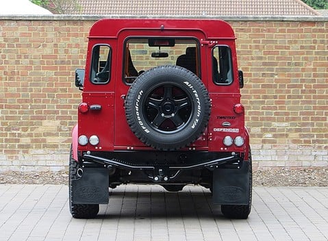 Land Rover Defender 90 XS 10