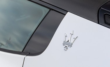 Maserati MC20 30