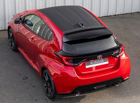 Toyota GR Yaris Circuit Pack 9