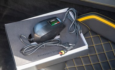 Lamborghini Aventador S LP740-4 35