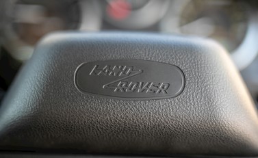 Land Rover Defender 90 Heritage Hard Top 15