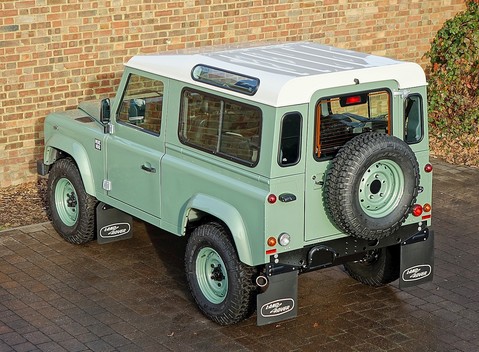 Land Rover 90 Heritage 11