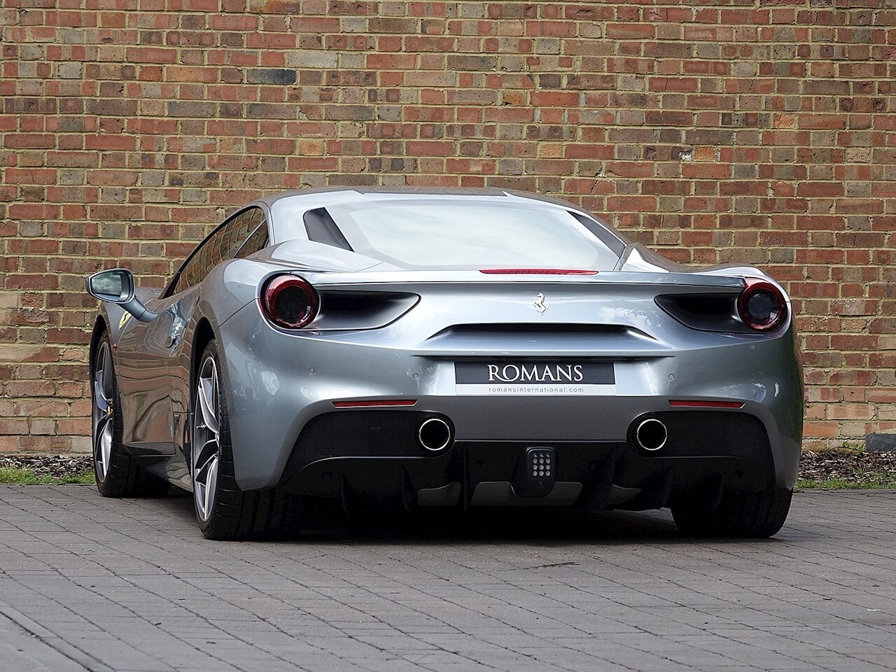 【中古】 Constantine (UK Import) 2016 FERRARI 488 GTB for sale by auction in London, United