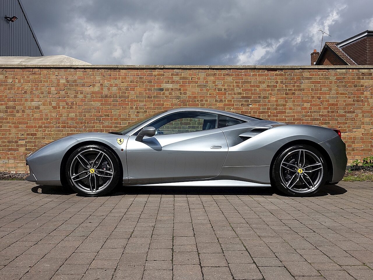 Used Ferrari 488 GTB for sale | Grigio Titanio