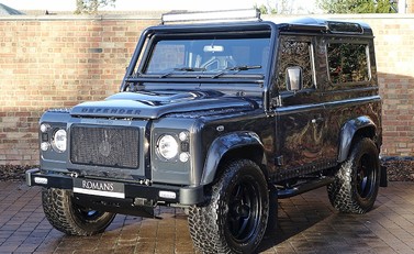 Land Rover Defender 90 Twisted T40 S 3