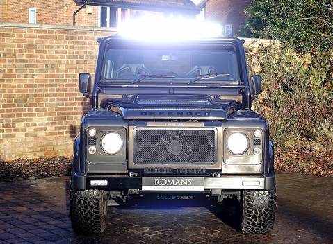 Land Rover Defender 90 Twisted T40 S 4