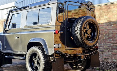 Land Rover Defender 90 Twisted T40 S 9