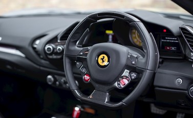 Ferrari 488 GTB 11