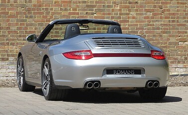 Porsche 911 (997) Carrera 4S Cabriolet 7