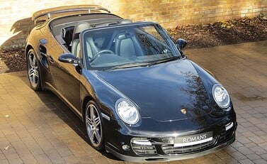 Porsche 911 (997) Turbo Cabriolet 4