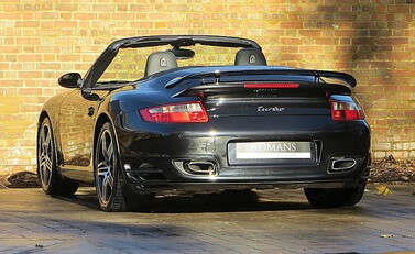 Porsche 911 (997) Turbo Cabriolet 8