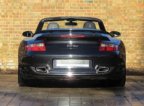 Porsche 911 (997) Turbo Cabriolet 9