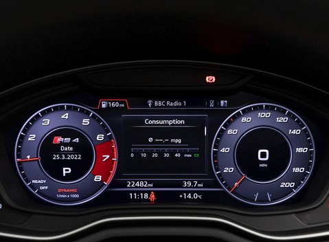 Audi RS4 Avant Carbon Edition 17