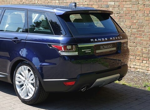 Land Rover Range Rover Sport 3.0 SDV6 HSE 18