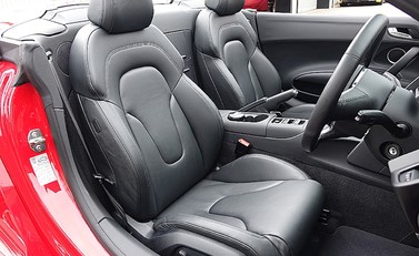 Audi R8 Spyder 16