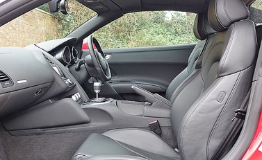 Audi R8 Spyder 18