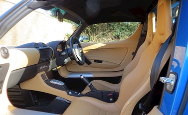 Tesla Roadster 9
