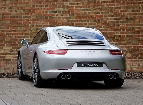 Porsche 911 (991) Carrera 19