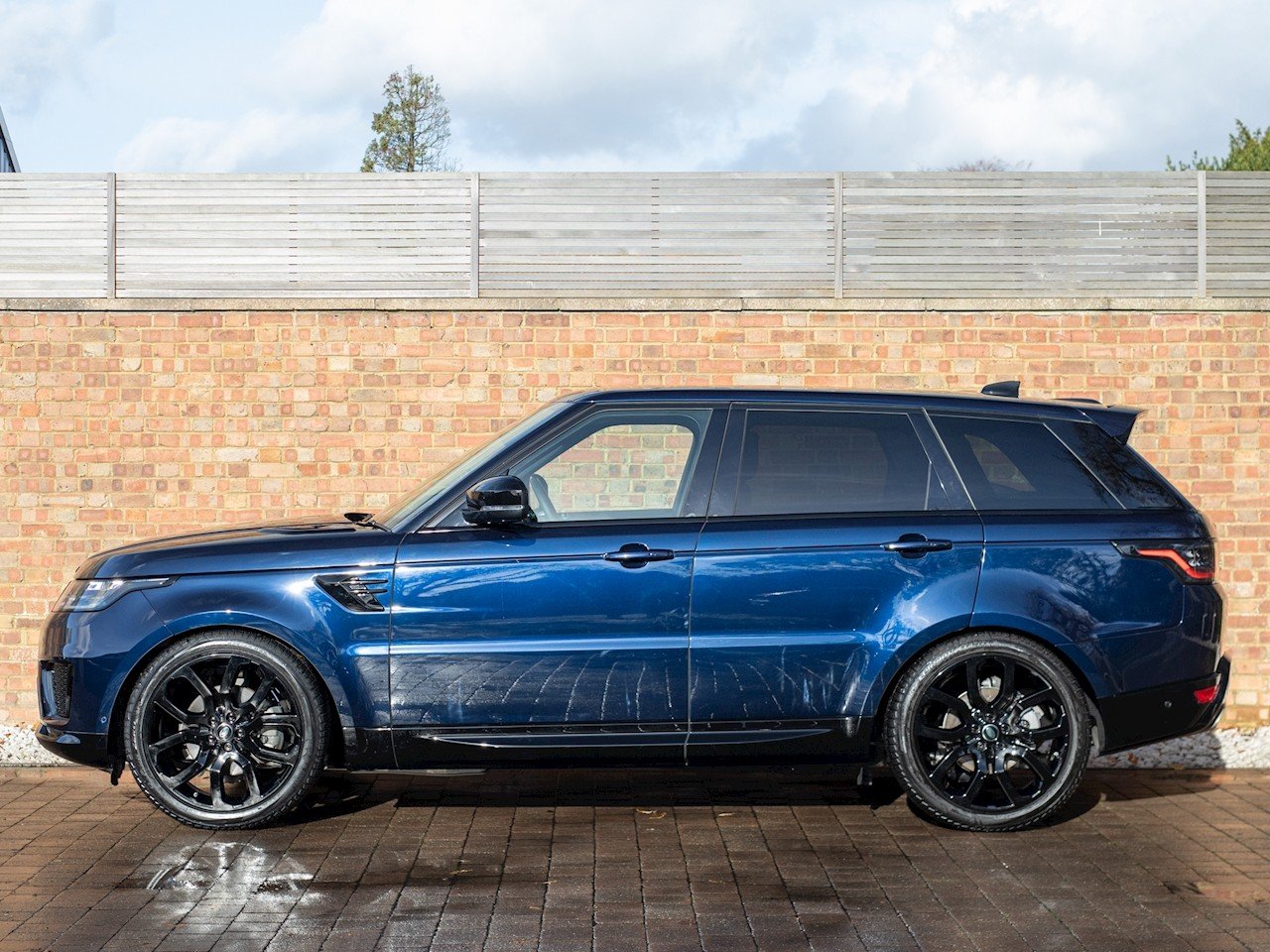 Portofino blue range deals rover