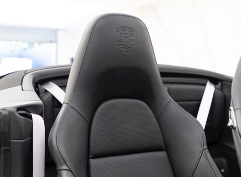 Porsche 911 (991) Carrera Cabriolet 13