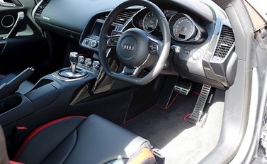 Audi R8 Limited Edition 12
