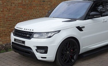 Land Rover Range Rover Sport 3.0 SDV6 HSE Dynamic 22