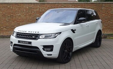 Land Rover Range Rover Sport 3.0 SDV6 HSE Dynamic 23