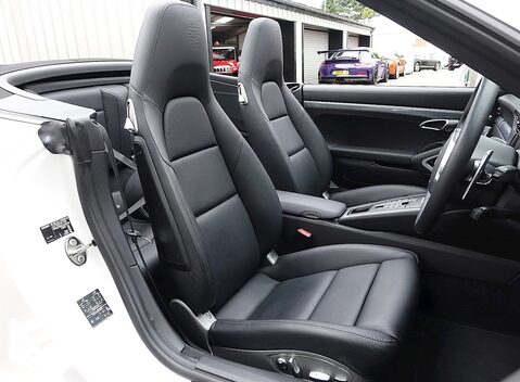 Porsche 911 (991) Carrera S Cabriolet 12