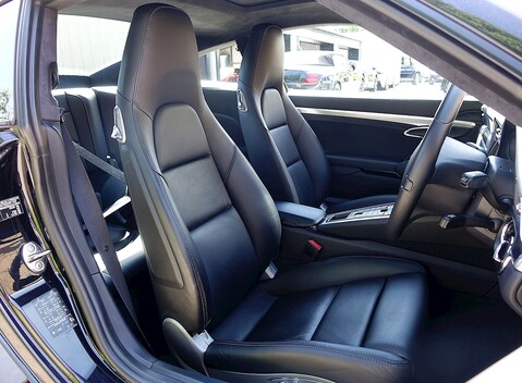 Porsche 911 (991) Carrera S 10