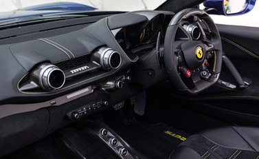 Ferrari 812 GTS 10