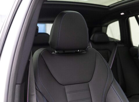 BMW Ix3 M Sport Pro 7