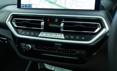 BMW Ix3 M Sport Pro 15